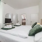 Beach Villa Selce