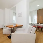 Beach Villa Selce *