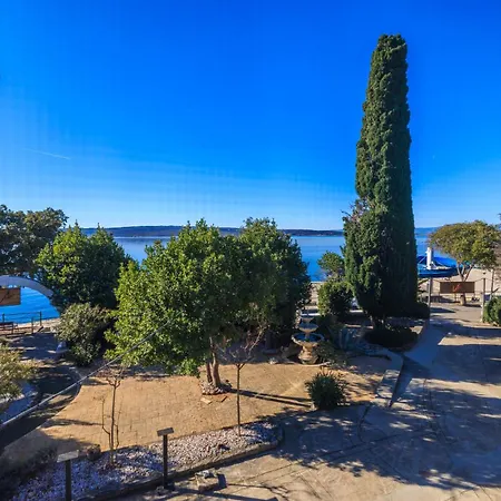 Beach Villa Selce Селце