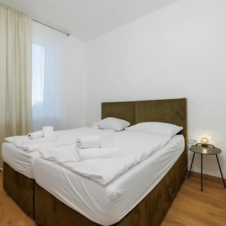 بيت شباب Beach Villa Selce