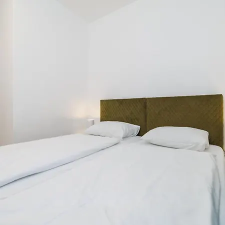 Beach Villa Selce Hostel Selce