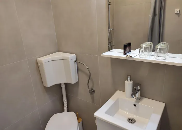 Beach Villa Selce Hostel *