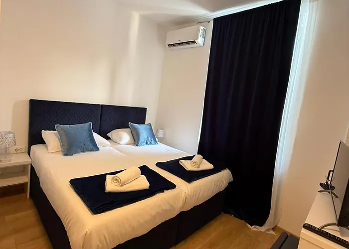 Hostel Beach Villa Selce