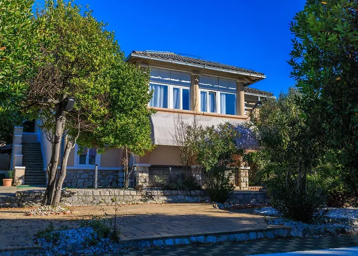 Beach Villa Selce Hostel Selce